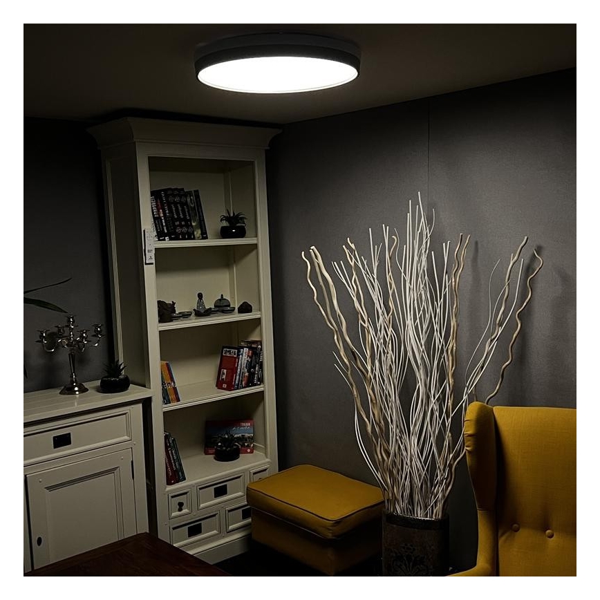 LED Zatemnitvena stropna svetilka LED/48W/230V 2700-6500K Wi-Fi Tuya + Daljinski upravljalnik