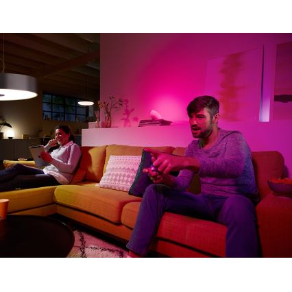 LED Zatemnitvena žarnica Philips HUE WHITE AND COLOR AMBIANCE E27/9W/230V