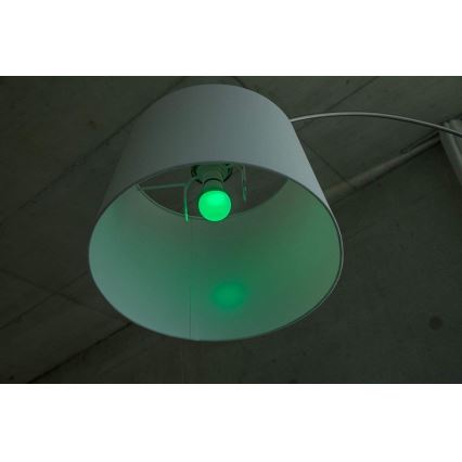 LED Zatemnitvena žarnica RGB STAR E14/4,5W/230V 2700K – Osram