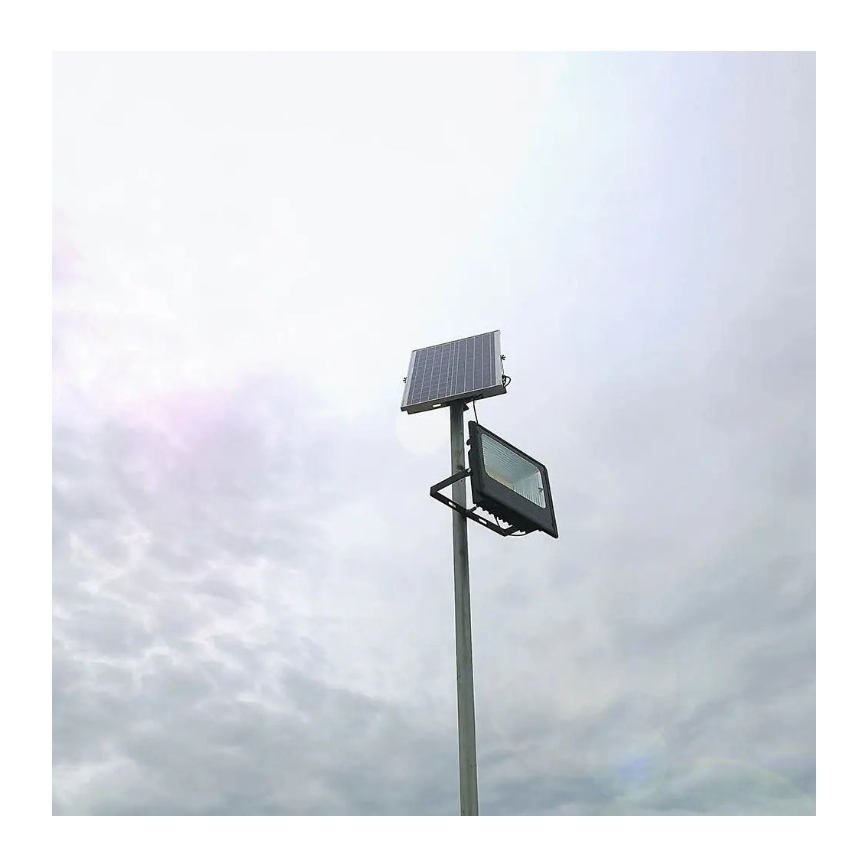 LED Zatemnitveni solarni reflektor LED/20W/6,4V 4000K IP65 10000 mAh + Daljinski upravljalnik