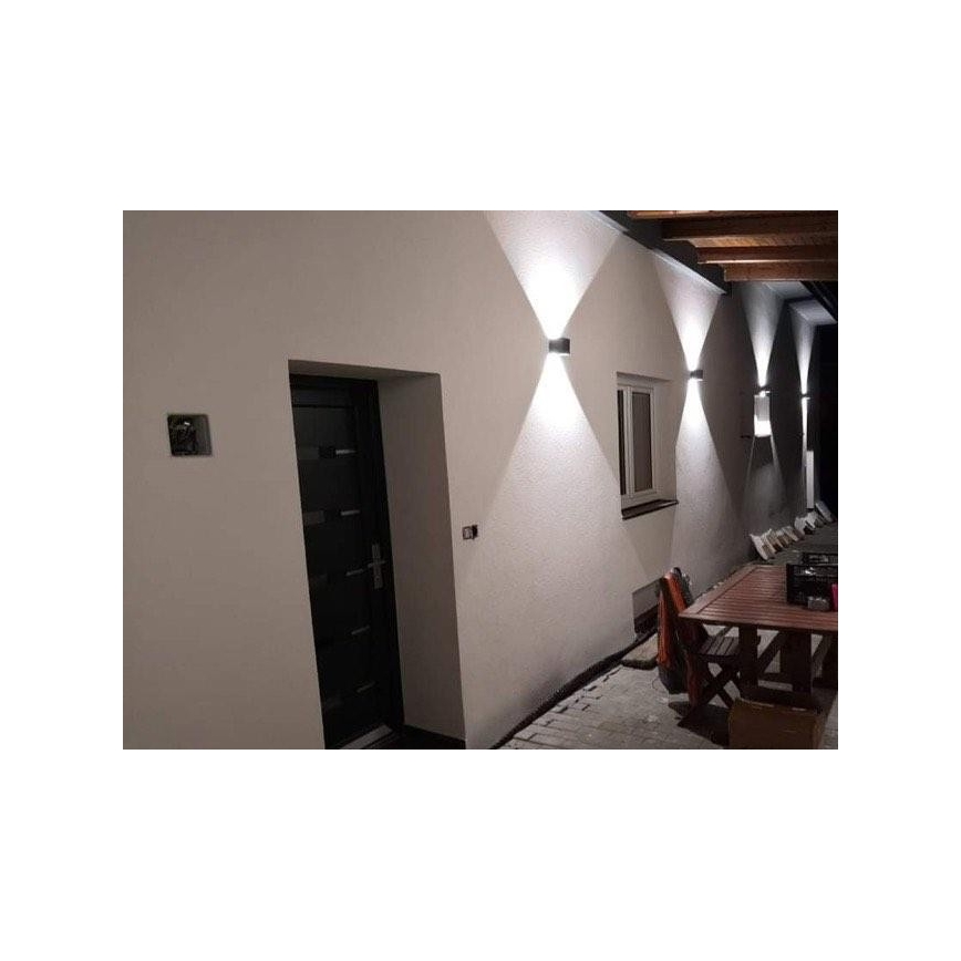 LED Zunanja stenska svetilka LED/12W/230V IP54 bela