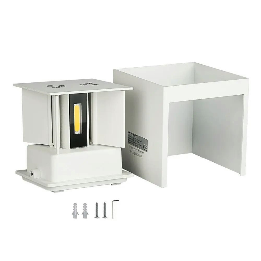 LED Zunanja stenska svetilka LED/5W/230V 3000K IP65 bela