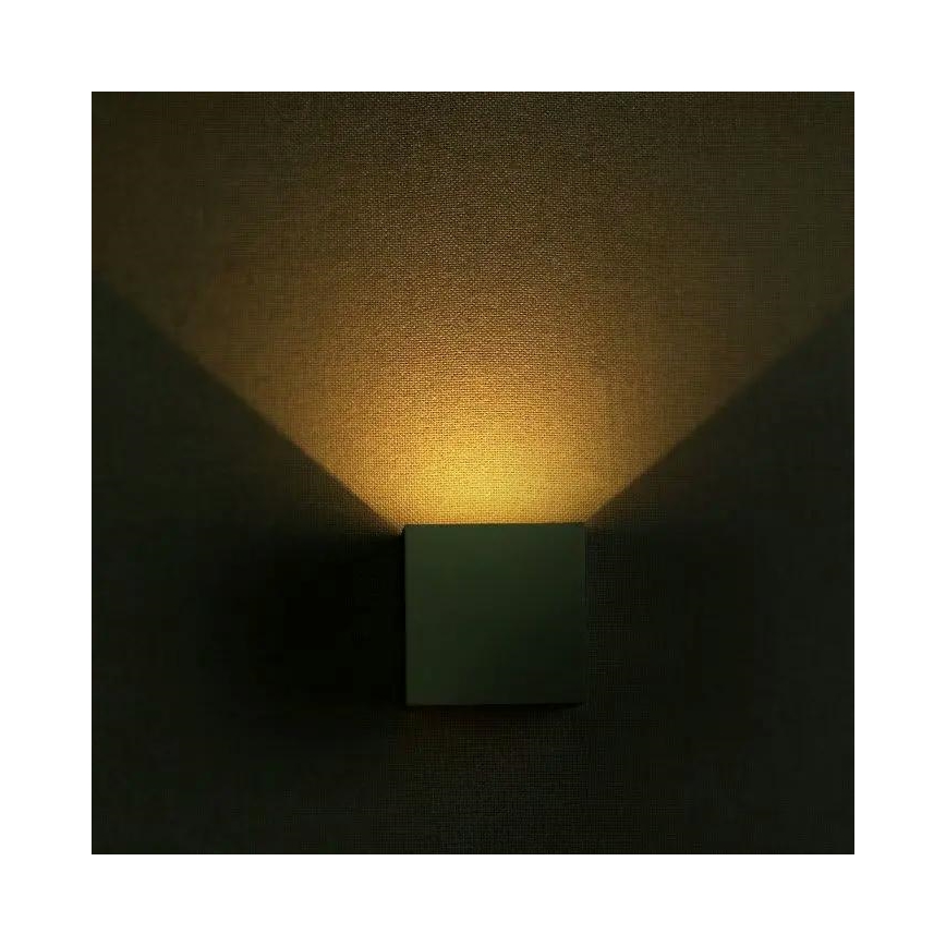 LED Zunanja stenska svetilka LED/5W/230V 3000K IP65 siva