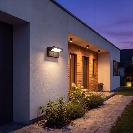 LED zunanja stenska svetilka s senzorjem gibanja in senzorjem mraka LED/25W/230V 3000/4000/6500K IP54 črna