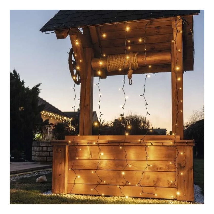 LED Zunanji  niz 100xLED/1x2m IP44 topla bela