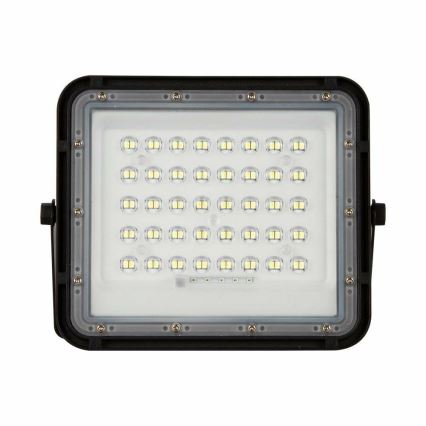 LED Zunanji zatemnitven solarni reflektor LED/10W/3,2V IP65 4000K črna + Daljinski upravljalnik