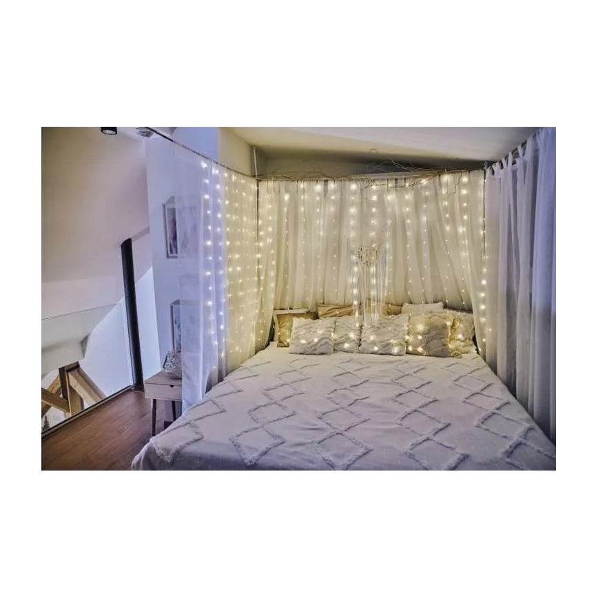 LED zunanji svetlobni niz 300 LED / 8 funkcij, 5,9 m, IP44, topla bela