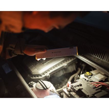 Ledlenser AF2R - zatemnjevalna polnilna delovna LED-svetilka IP54 1000 lm 50 h 4810 mAh