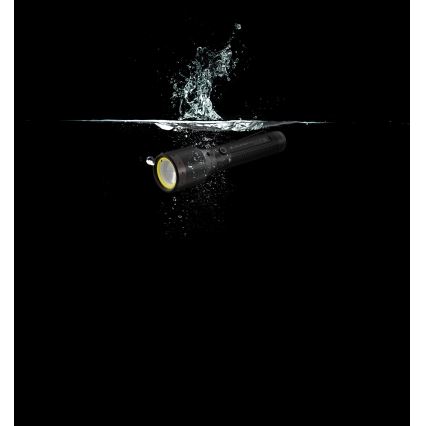 Ledlenser P9R Core - polnilna zatemnljiva LED ročna svetilka, 4800 mAh, IP68, 1000 lm, do 20 h delovanja