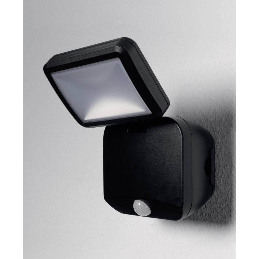 Ledvance - LED Zunanji stenski reflektor s senzorjem SPOTLIGHT LED/4W/4xD IP54