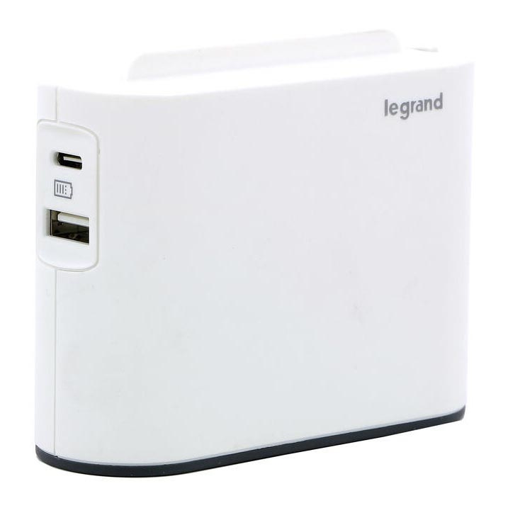 Legrand 049401 - Razdelilna vtičnica 2Z Tip C + USB-A + USB-C bela