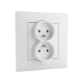 Legrand - Dvojna hišna vtičnica z okvirjem NILOE STEP 250V bela