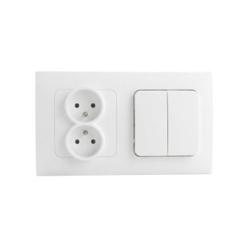 Legrand - Dvojna vtičnica za dom in dvojno serijsko stikalo št. 5 z okvirjem NILOE STEP 250V, bela