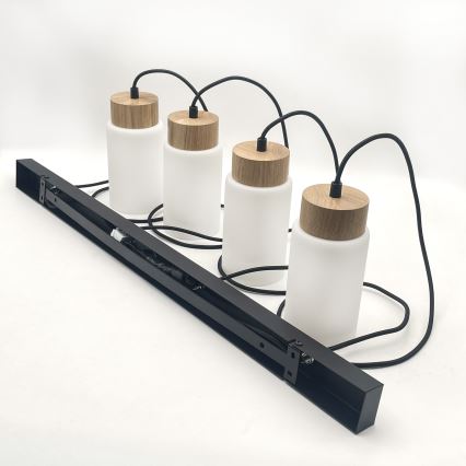 Lestenec MARKUS na jekleni vrvici 4xE27/15W/230V črna/hrast