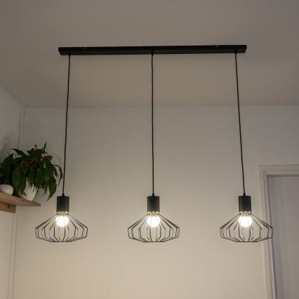 Lestenec na kablu SOLANO 3xE27/15W/230V črna/zlata