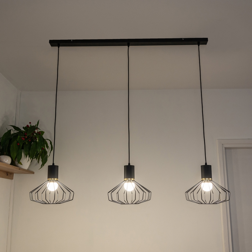 Lestenec na kablu SOLANO 3xE27/15W/230V črna/zlata