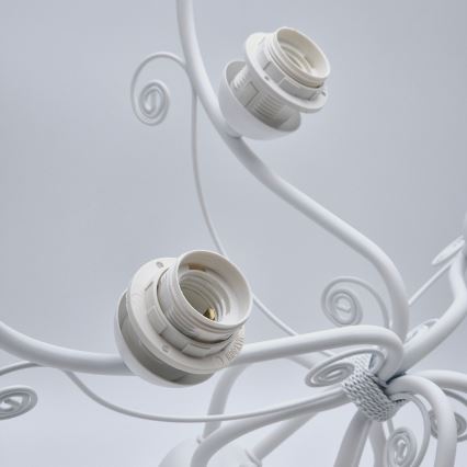 Lestenec na verigi RETRO II 5xE27/60W/230V, v beli barvi