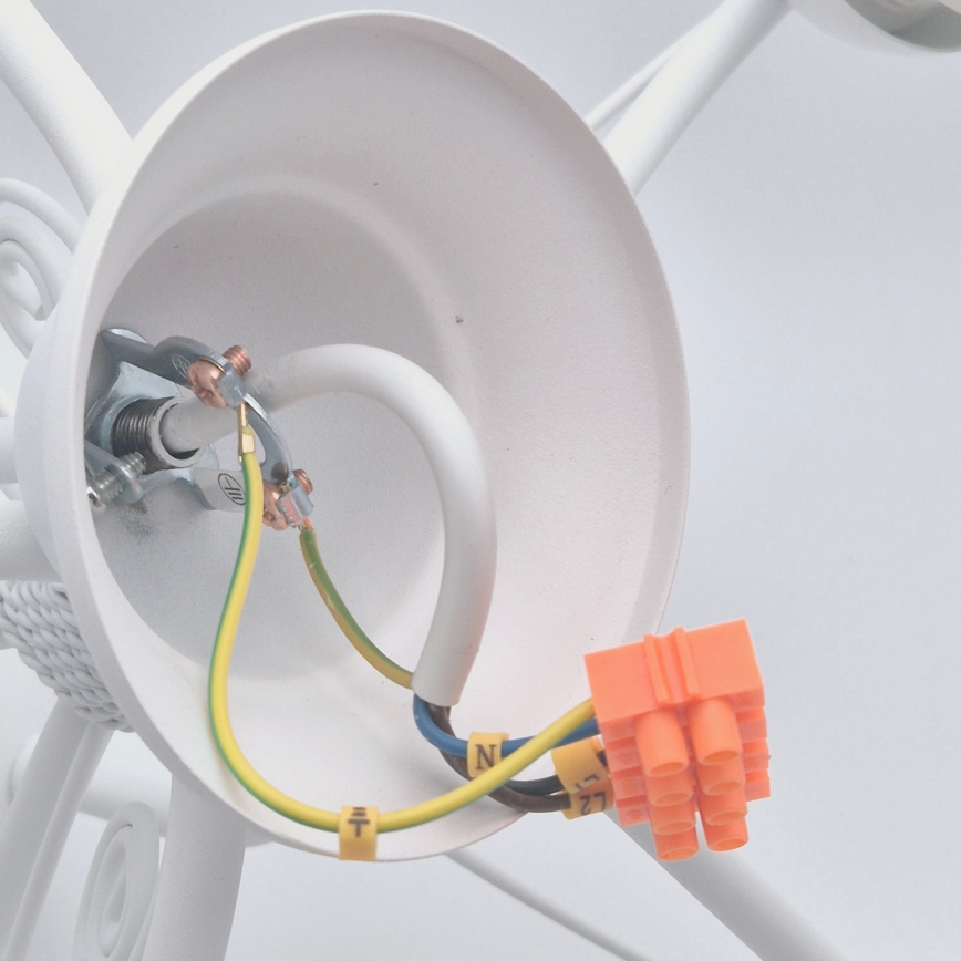 Lestenec na verigi RETRO II 5xE27/60W/230V, v beli barvi