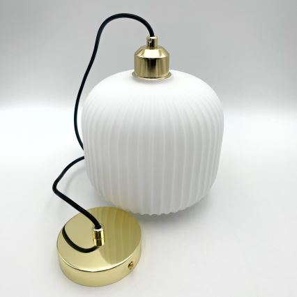 Lestenec na vrvici HARMA 1xE27/15W/230V pr. 20 cm bela/zlata
