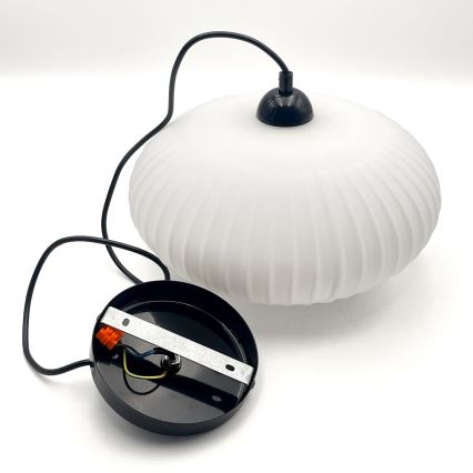 Lestenec na vrvici HARMA 1xE27/15W/230V pr. 30 cm bela/črna