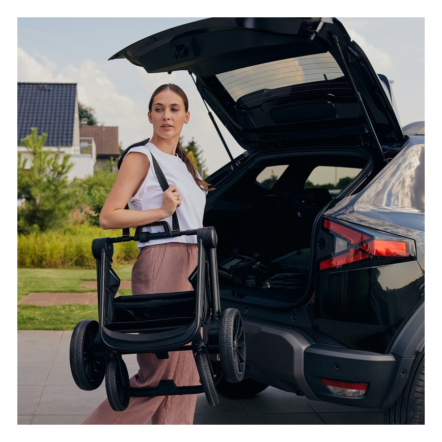 Lionelo - Kombiniran otroški voziček 3v1 MIKA PLUS, rjavo-rjav