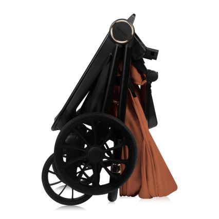 Lionelo - Kombiniran otroški voziček 3v1 MIKA PLUS, rjavo-rjav