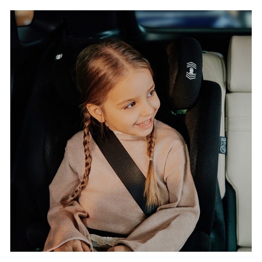 Lionelo - Otroški avtosedež IGO i-Size 100-150 cm Black Carbon