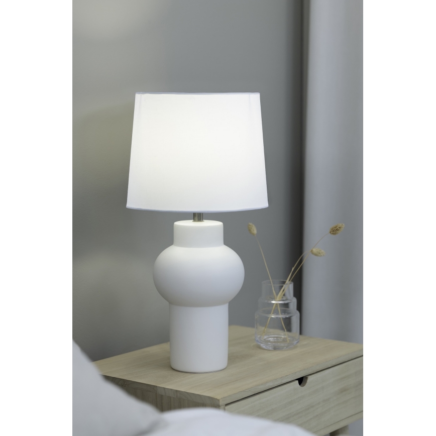 Markslöjd 108450 - Namizna svetilka SHAPE 1xE27/40W/230V bela