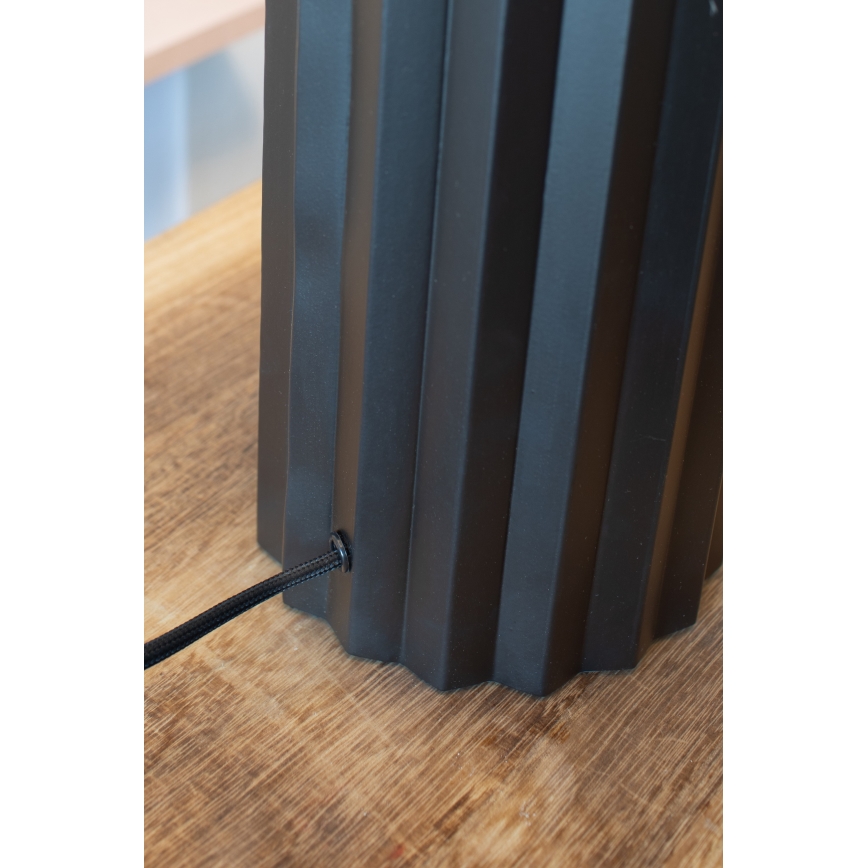 Markslöjd 108670 - Namizna svetilka HASHIRA 1xE27/40W/230V bela/črna