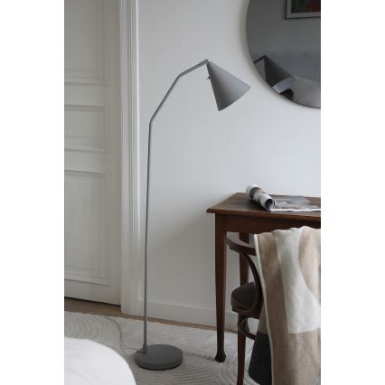 Markslöjd 108891 - LED zatemnjiva stoječa svetilka FUNIL LED/4,9W/230V CRI 90 siva