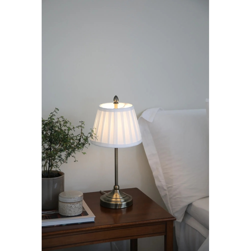 Markslöjd 108973 - Namizna svetilka OXFORD 1xE14/40W/230V bela/mesing