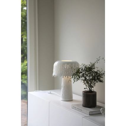 Markslöjd 109006 - Namizna svetilka VERBERA 1xE14/40W/230V bela