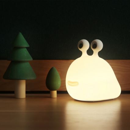 MegaLight - LED RGB Zatemnitvena polnilna otroška svetilka na dotik MOMO MOON LED/5V