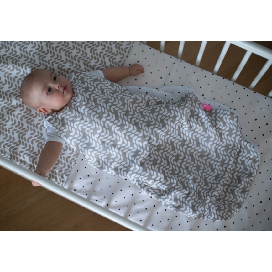 MOTHERHOOD - Vzglavnik Wedge 60x45 cm, 0-6 mesecev rjava