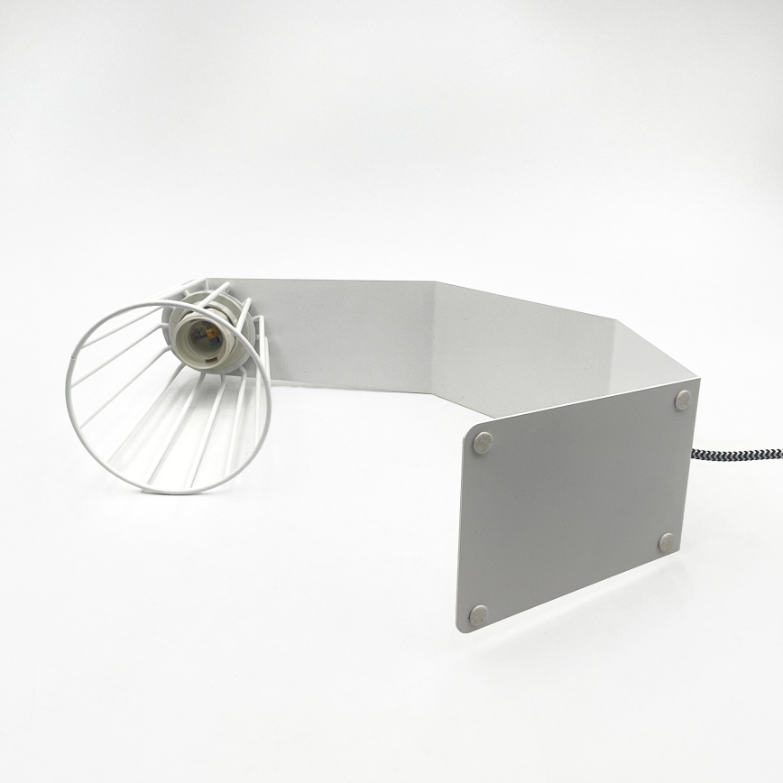 Namizna svetilka NANDO 1xE27/15W/230V bela