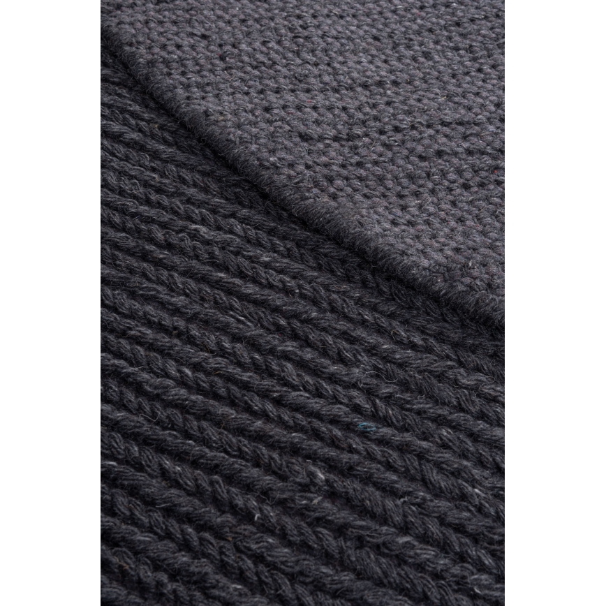 Naravna okrogla preproga FIR WOOL 160 cm 2600 g/m2 antracitna