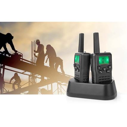 SET 2x Polnilni walkie-talkie z LED svetilko 1300 mAh domet 10 km