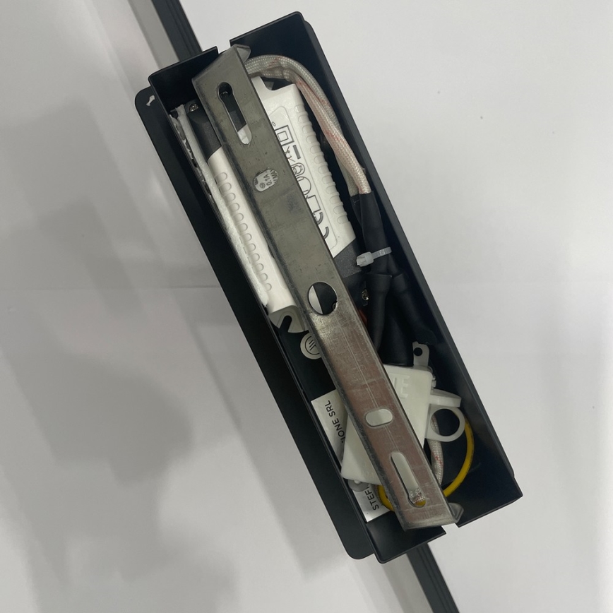 ONLI - LED Svetilka za slike FRED LED/14W/230V 4000K črna