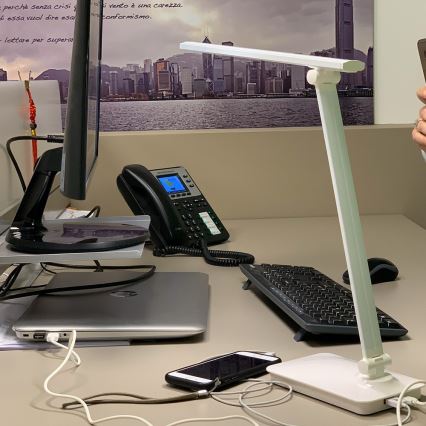 ONLI - LED Zatemnitvena namizna svetilka na dotik z USB portem DESKI LED/7W/230V 4000K bela