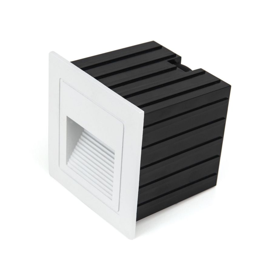 LED Vgrajena svetilka LORO LED/2W/230V IP65 bela