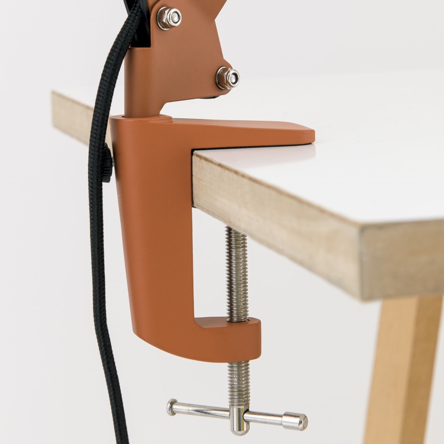 Namizna svetilka s sponko GILI 1xE27/40W/230V opečnata