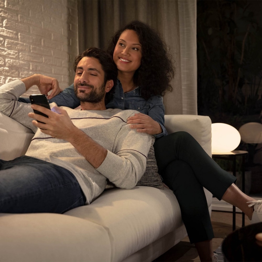 Osnovni komplet Philips HUE STARTER KIT 3xE27/9W + naprava za povezovanje