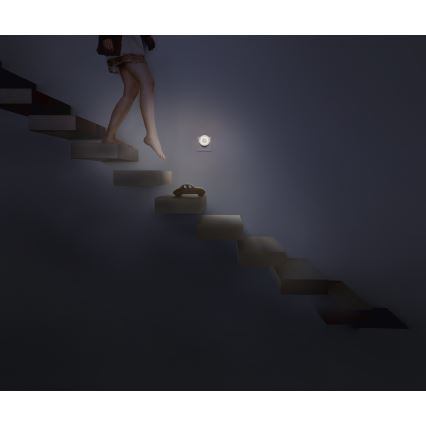 Osram - LED nočna svetilka s senzorjem gibanja in senzorjem mraka LUNETTA LED/0,31W/230V bela