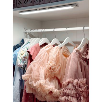 Osram - LED svetilka za pod omaro s senzorjem gibanja in senzorjem mraka LINEAR LED/4W/3,7V 1500 mAh 3000/4000/6500K 60 cm siva