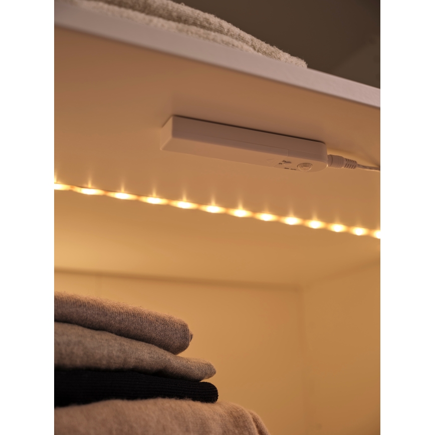 Osram - LED trak s senzorjem gibanja FLEX 2m LED/3,6W/4xAA