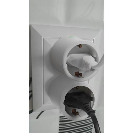 Osram - Pametna vtičnica SMART+ SCHUKO 2300W/230V/10A bela
