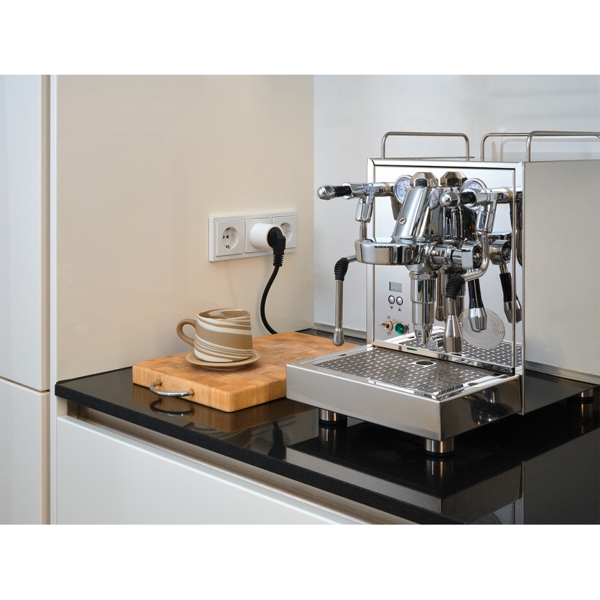 Osram - Pametna vtičnica SMART+ SCHUKO 2300W/230V/10A bela