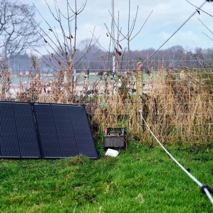 Osram - sončni panel za samostojno polnjenje BATTERY CHARGE SOLAR 200W IP65