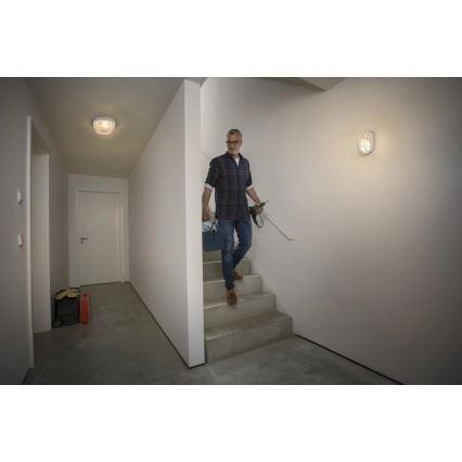 Osram - Zunanja stenska svetilka BULKHEAD 1xE27/10W/230V IP54 bela