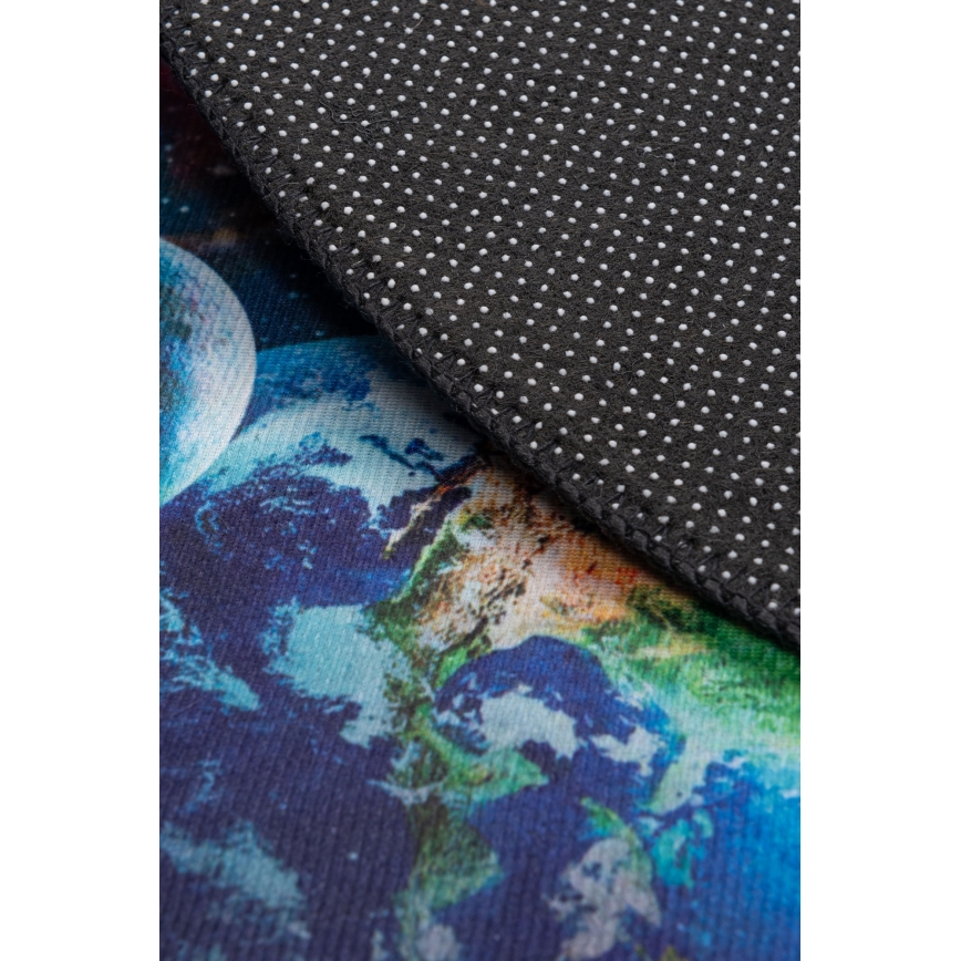 Otroška protizdrsna preproga PRINT 3D 80 cm planeti/večbarvna